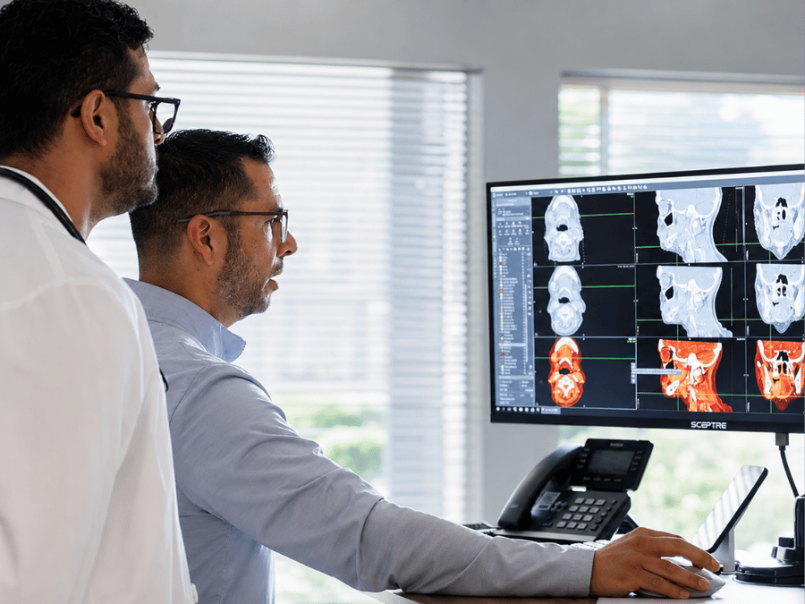Health Specialists of New Mexico imaging team reviewing medical imaging